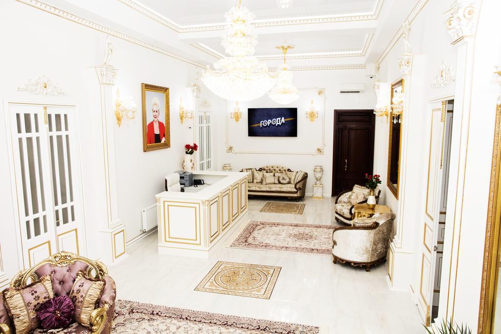 De Versal Odesa Exterior photo